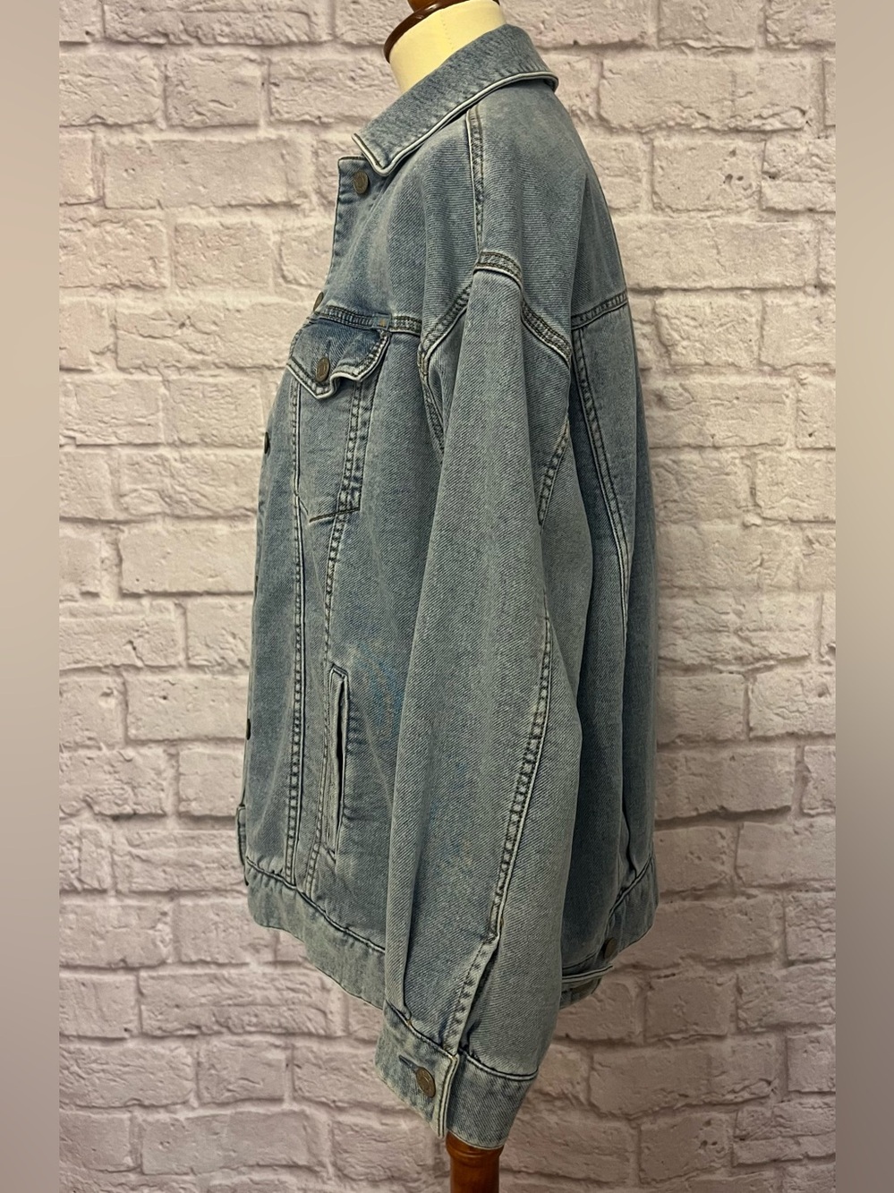 Stretch Terry Trucker Jacket - Picture 4 of 6